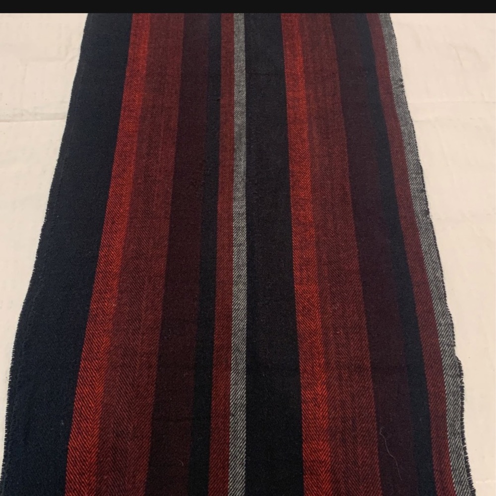 Scarf - Picture 4 of 4